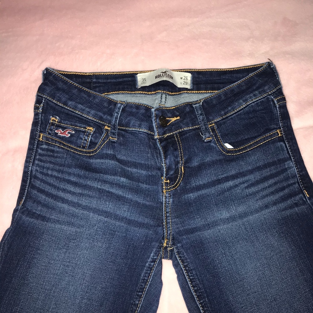 Hollister dark wash skinny jeans - Picture 2 of 6